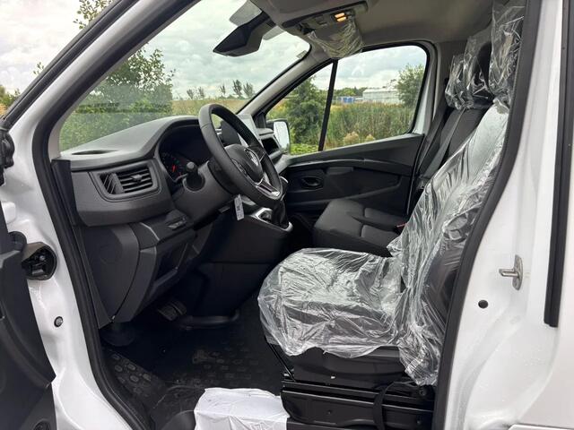 Renault TRAFIC 2.0DCI L2H1 Automaat Airco Cruisecontrol Trekhaak Dubbelschuifdeur 150PK NIEUW BPM VRIJ