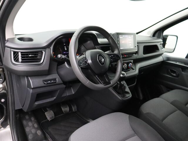 Renault TRAFIC 2.0DCi 130PK Lang Edition | Led | Multimedia | Camera | Trekhaak | Betimmering | 3-Persoons