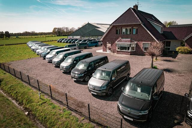 Renault TRAFIC 2.0 Blue dCi 110pk L2H1 BPM Vrij NAVI