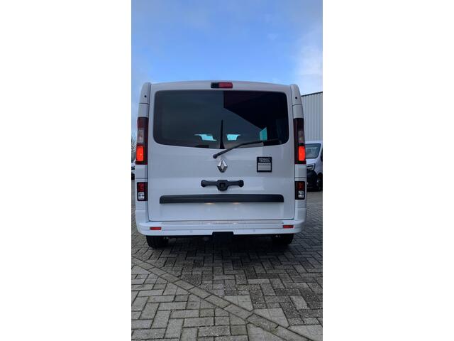 Renault TRAFIC Exclusive T30 2.0 dCi 170 PK L2H1 Automaat, achterklep, 17 inch velgen, Apple Carplay