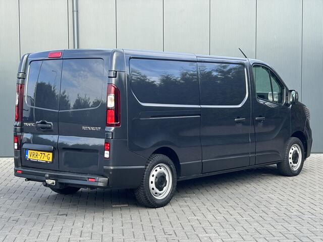 Renault TRAFIC 2.0 dCi WORK EDITION / L2H1 / 1e EIG. / 75.372 KM!! / AIRCO / CRUISE / NAVI / BLUETOOTH / TREKHAAK / 3-ZITS
