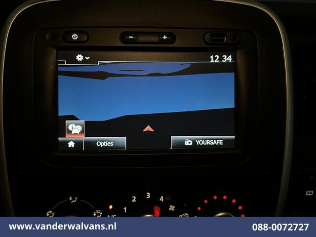 Renault TRAFIC 2.0 dCi 120pk L2H1 Euro6 Airco | Navigatie | Camera | LED | Cruisecontrol | Trekhaak Parkeersensoren, Sidebars, Bijrijdersbank