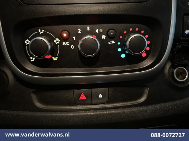 Renault TRAFIC 2.0 dCi 120pk L2H1 Euro6 Airco | Navigatie | Camera | LED | Cruisecontrol | Trekhaak Parkeersensoren, Sidebars, Bijrijdersbank