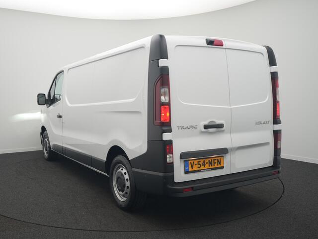 Renault TRAFIC 2.0 Blue dCi 130 T30 L2H1 Advance - VOORRAADVOORDEEL - Achteruitrijcamera - Cruise Control
