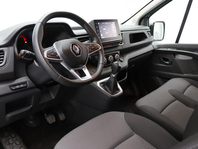 Renault TRAFIC 2.0 dCi 150pk T29 L2H1 DC Work Edition Automaat Camera | Cruise | Navi | Parkeersens. v+a | Trekhaak
