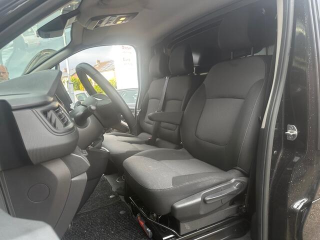 Renault TRAFIC 2.0 dCi 130 T30 L2H1 Work Edition