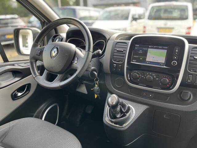 Renault TRAFIC Passenger 8-persoons 1.6 dCi Grand Authentique Energy BTW / BPM vrij marge Lengte 2 Airco Cruise control Navigatie PDC Combi Kombi Passenger Groepsvervoer Taxi Personenbus