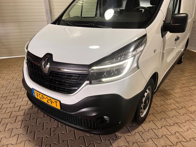 Renault TRAFIC 2.0 dCi 145 T27 L1H1 Comfort VVB403 BPM vrij! Benut nu nog uw voordeel!