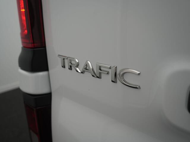 Renault TRAFIC 2.0 Blue dCi 130 T30 L2H1 Advance - VOORRAADVOORDEEL - Achteruitrijcamera - Cruise Control