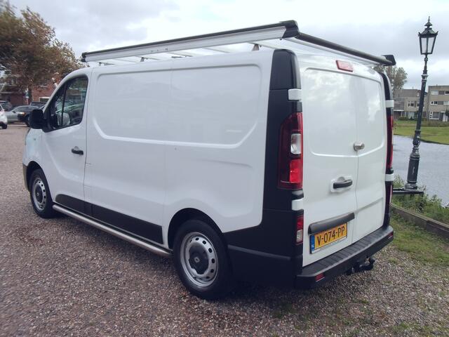 Renault TRAFIC 1.6 dCi T27 L1H1 Comfort Energy - Airco - Navigatie - 6 Bak - 3 Zits