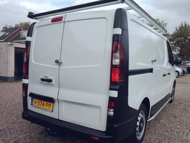 Renault TRAFIC 1.6 dCi T27 L1H1 Comfort Energy - Airco - Navigatie - 6 Bak - 3 Zits