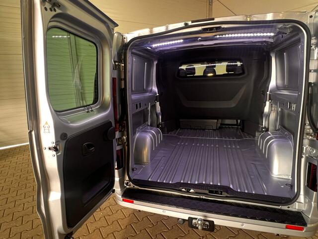 Renault TRAFIC 2.0 Blue dCi EDC 170 T29 L2H1 Extra DC VVB386 BPM vrij! Benut nu nog uw voordeel!