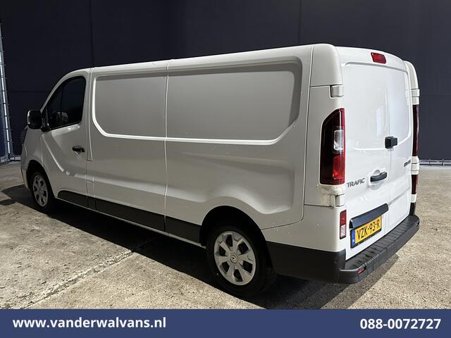 Renault TRAFIC 2.0 dCi 131pk L2H1 Euro6 Airco | Navigatie | LED | Cruisecontrol | Parkeersensoren Bijrijdersbank, 2500kg trekvermogen