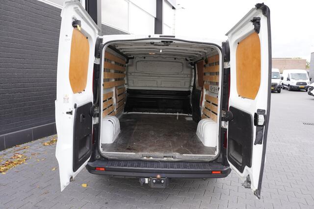 Renault TRAFIC 2.0 dCi 120PK L2 - EURO 6 - Airco - Cruise - PDC - ¤12.950,- Excl.