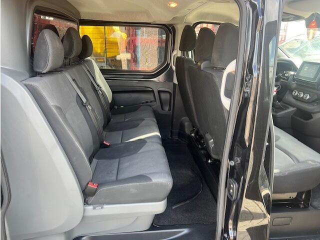 Renault TRAFIC 2.0 dCi 110 T29 L2H1 DC Comfort 5P AIRCO KLIMA EURO6