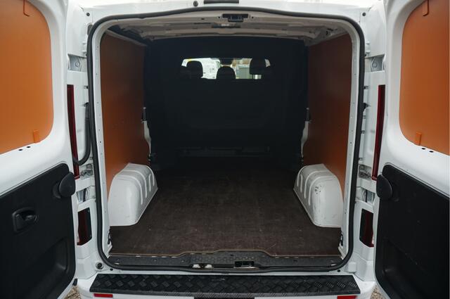 Renault TRAFIC 2.0 dCi 150 EDC T29 L2H1 DC Business