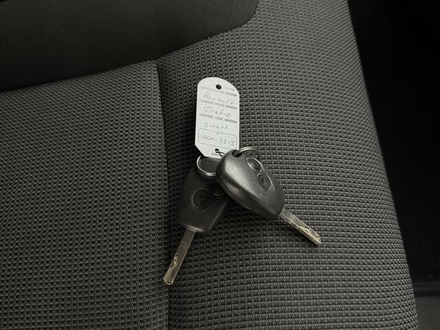 Renault TRAFIC 2.0DCi 120PK Lang Dubbele Cabine | Navigatie | Airco | Cruise | Trekhaak | Betimmering