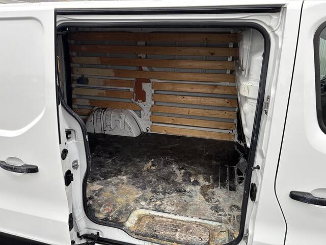 Renault TRAFIC 1.6 dCi T29 L1H1 Comfort*HAAK*3PERS.*IMPERIAAL*