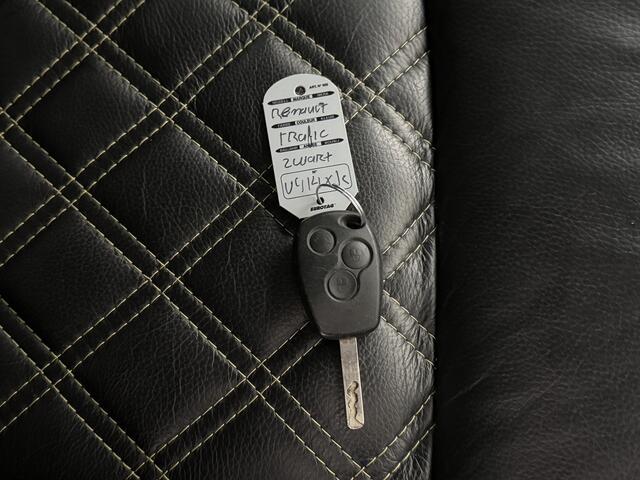 Renault TRAFIC 1.6 DCI 120PK Irmscher Sport Dubbele Cabine | Leder | Multimedia | Camera | Airco | Privacy glass