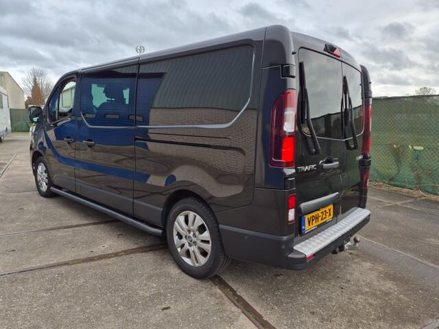Renault TRAFIC 2.0 dCi 150 T29 L2H1 DC Business