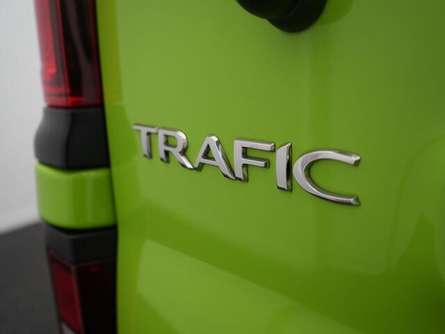 Renault TRAFIC - 9 Persoons bus! - All Seasonbanden - Cruise Control - Sidebars - Dealeronderhouden