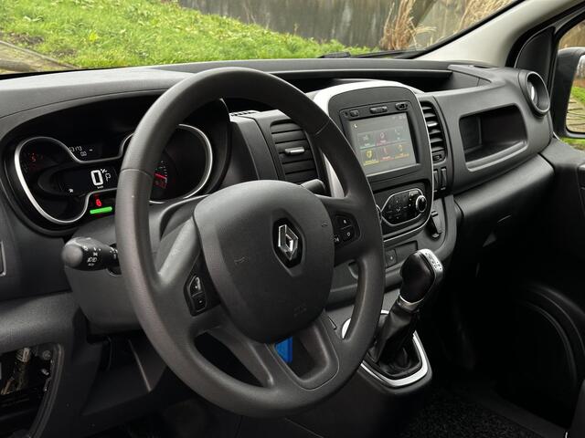 Renault TRAFIC 2.0 dCi 145 T29 L1H1 Comfort Automaat | Trekhaak | Imperiaal | Led koplampen | Automaat |