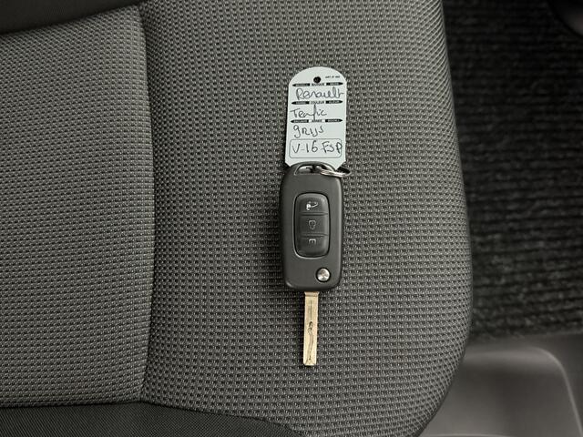 Renault TRAFIC 2.0BlueDCi EDC Automaat Lang Advance | Navigatie | Camera | Airco | Cruise | 3-Persoons | Trekhaak