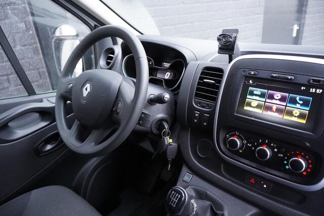 Renault TRAFIC 2.0 dCi 145PK 2x Schuifdeur EURO 6 - Airco - Navi - Cruise - ¤ 11.499,- Excl.