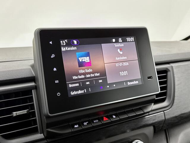 Renault TRAFIC 2.0 Blue dCi 130 T29 L2H1 Advance DC 2x Schuifdeur Led Dubbele cabine Betimmering Trekhaak Camera Lichtmetaal Parkeersensoren Carplay