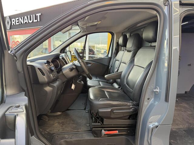 Renault TRAFIC 2.0 dCi 170 T29 L2H1 Comfort | NAP | 1E eigenaar | Dubbele schuifdeur | Achteruitrijcamera | Climate Control | Leer | Trekhaak | Cruise Control | DAB | Navigatie | Lichtmetaal |