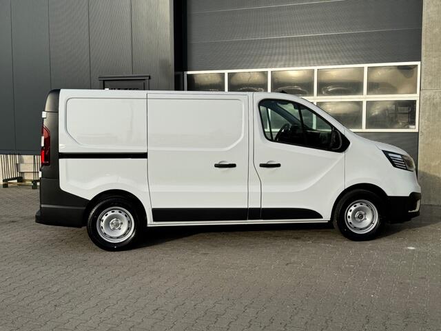 Renault TRAFIC 2.0 D 130pk 3.0 L1H1 - Navi - Camera - Betimmering - trekhaak - All Season banden