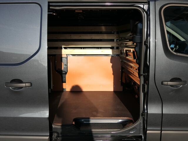 Renault TRAFIC 2.0 Blue dCi 150 EDC T30 L2H1 Advance - AUTOMAAT! - Trekhaak - Lat om lat betimmering - Navi - Camera