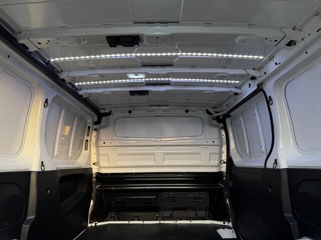 Renault TRAFIC 2.0 D 130pk L1H1 - Navi/Apple carplay/Android auto - Camera - All Season banden