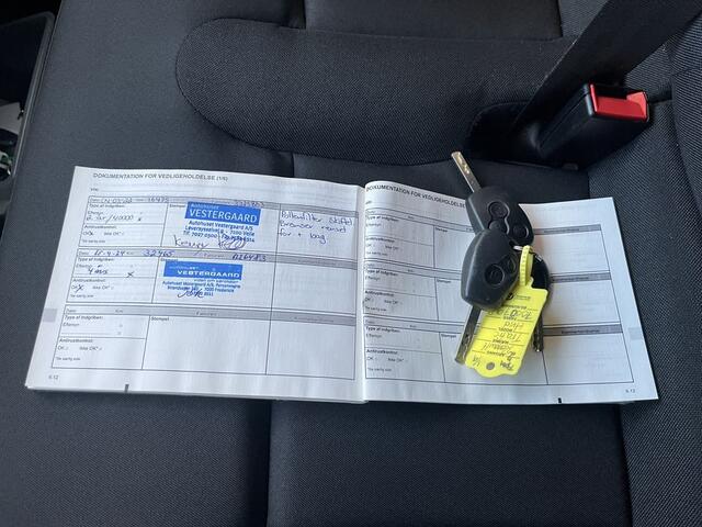 Renault TRAFIC 1.6 dCi 126pk E6 Comfort 3-zits BPM Vrij! Lease ¤296 p/m, Airco, Trekhaak, PDC, 2x Schuifdeur, Cruise controle, Onderhoudshistorie aanwezig