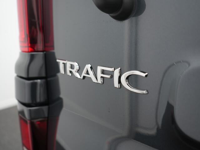 Renault TRAFIC 2.0 dCi 150 T29 L2H1 DC Work Edition - Dubbele Cabine - Automaat - All Seasonbanden - Cruise Control - Sidebars - Trekhaak - Dealeronderhouden!
