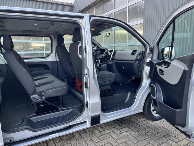 Renault TRAFIC Passenger 1.6 dCi 120pk BTW / BPM VRIJ!! marge Lengte 2 Airco Cruise control Navigatie PDC 1e eigenaar Combi Kombi Passenger Groepsvervoer Taxi Personenbus