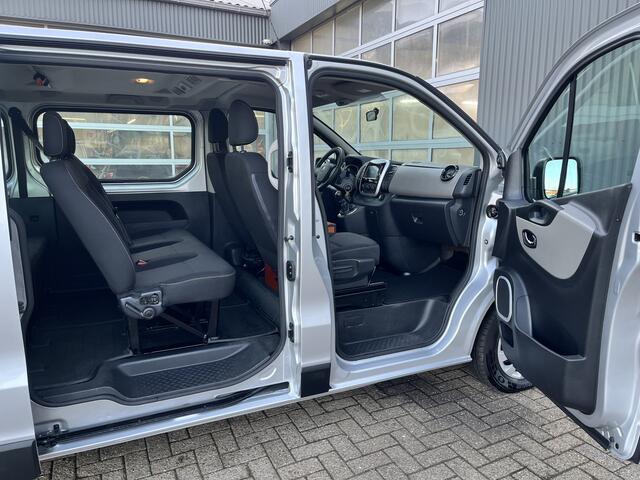 Renault TRAFIC Passenger 1.6 dCi 120pk BTW / BPM VRIJ!! marge Lengte 2 Airco Cruise control Navigatie PDC 1e eigenaar Combi Kombi Passenger Groepsvervoer Taxi Personenbus