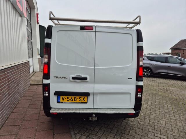 Renault TRAFIC T29 L2H1 59.900 Km Euro 6 Trekhaak, Camera, PDC, Imperiaal