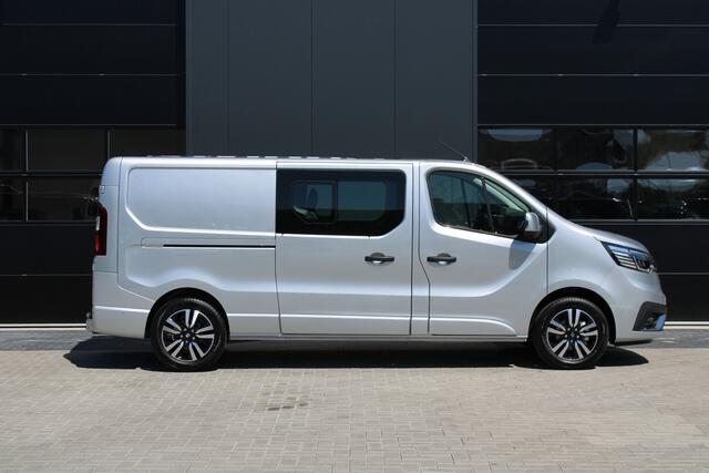 Renault TRAFIC 2.0 Blue dCi 170pk T29 L2H1 Extra DC - 2x Schuifdeur - Carplay - LED - Blind Spot - Navigatie - Camera - Trekhaak - Stoelverwarming - Rijklaar