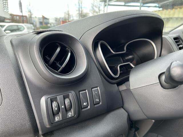 Renault TRAFIC 1.6 dCi T27 AIRCO EURO 6 LED BJ 2020