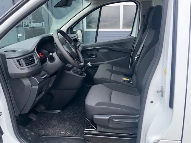 Renault TRAFIC 2.0 D 110pk L2 H1 - 2x schuifdeur!! - sensoren voor/achter/zijkant - all season banden