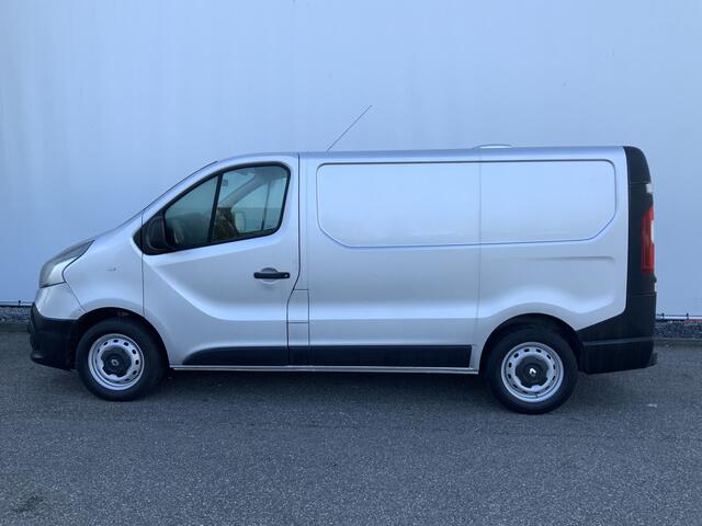 Renault TRAFIC 1.6 dCi T27 L1H1 Comfort Airco Cruise Navi Trekhaak 2000 kg 3 Zits Euro 6