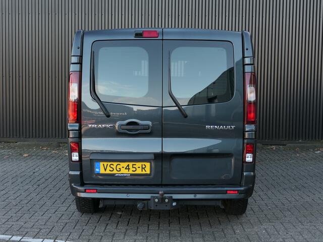 Renault TRAFIC 2.0 dCi 170 T29 L2H1 DC Luxe - AUTOMAAT - Allseasons - Trekhaak - Achterdeur met ruiten - Sidebars - Stoelverwarming