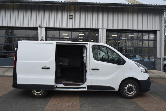 Renault TRAFIC 1.6 dCi T29 L1H1 Luxe Energy Airco Cruise control Navi km 110.000!!