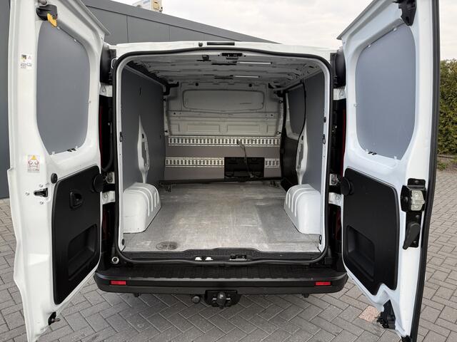 Renault TRAFIC 1.6 dCi 126 PK / L1H1 / 1e EIG. / TREKHAAK / AIRCO / CRUISE / NAVI / 3-ZITS