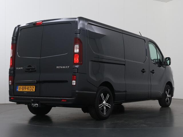 Renault TRAFIC 2.0 Blue dCi | 150 PK AUT. | L2 H1 | ADVANCE | ACHTERUITRIJCAMERA | BETIMMERDE LAADRUIMTE | TREKHAAK | LED LAMPEN | METALLIC | NAVIGATIE | CRUISE CONTROL | AIRCO | CARPLAY | ANDROID AUTO