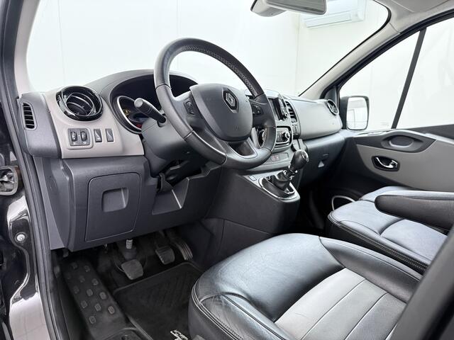 Renault TRAFIC DCi 146PK L2H1 D.C. Leer Formula Edition Dubbele Cabine 6-Pers. EURO6 Camera Navi ECC Cruise Control Trekhaak Pdc T29 1.6DCi 2X Schuifdeur Lat om Lat Betonplex Vloer Lmv 17" Regen-Lichtsensor Achterdeuren 2.000kg trekvermogen Origineel Nederlands Zeer com