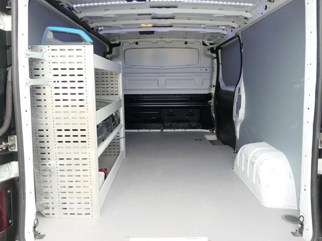 Renault TRAFIC 2.0 dCi 110 T30 L2H1 Comfort - Betimmering + Kast laadruimte - Stoelverwarming - Cruise