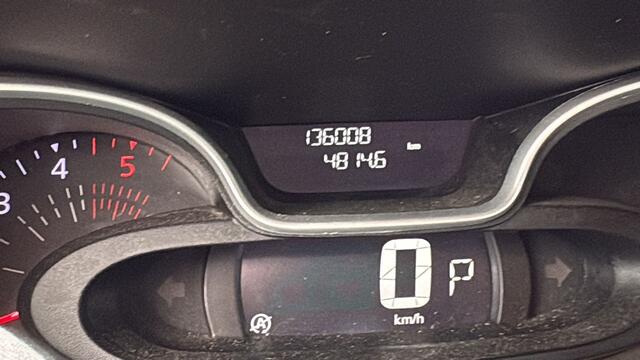 Renault TRAFIC 2.0 dCi 170 T29 L2H1 Sport