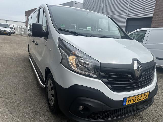 Renault TRAFIC Passenger 1.6 dCi L2 9 persoons 19.950 incl BTW/BPM Airco,Cruise,Nav,Pdc,Trekh